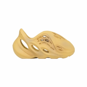 indoor workouts Yeezy Foam Runner (Infants), Desert Sand