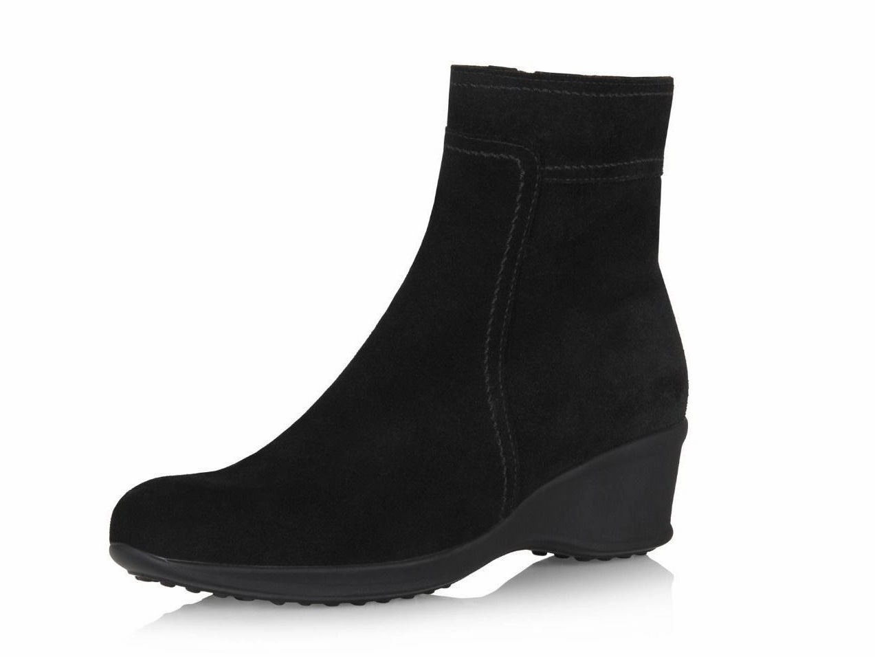 Seamless Feel Travel Essential La Canadienne Finley Booties