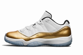 Trail grip Air Jordan 11 Low "Gold"