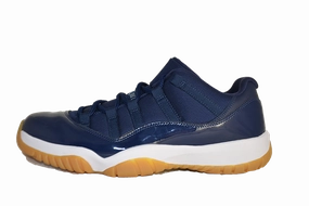 Air Jordan 11 Low "Gum" beginner - friendly