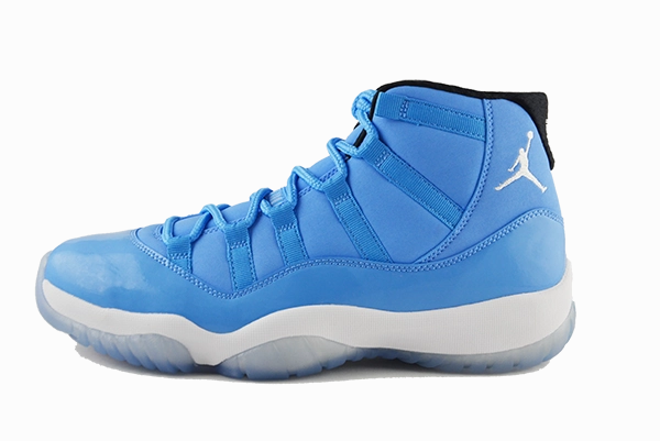 Air Jordan 11 "Pantone" pre - owned shoes