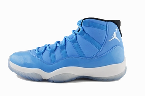Air Jordan 11 "Pantone" pre - owned shoes