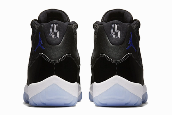 Outdoor Adventure buckle - trimmed - design shoes Air Jordan 11 "SpaceJam"