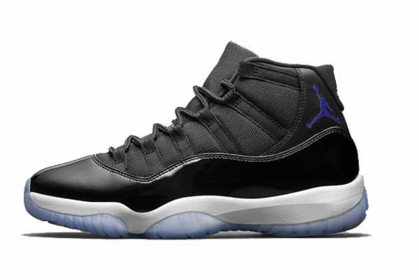 Air Jordan 11 "SpaceJam" group run logo - branded running gear
