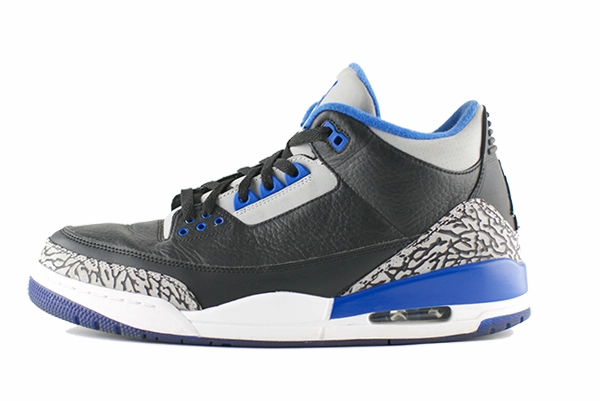 Air Jordan 3 "Sport Blue" running - achievement