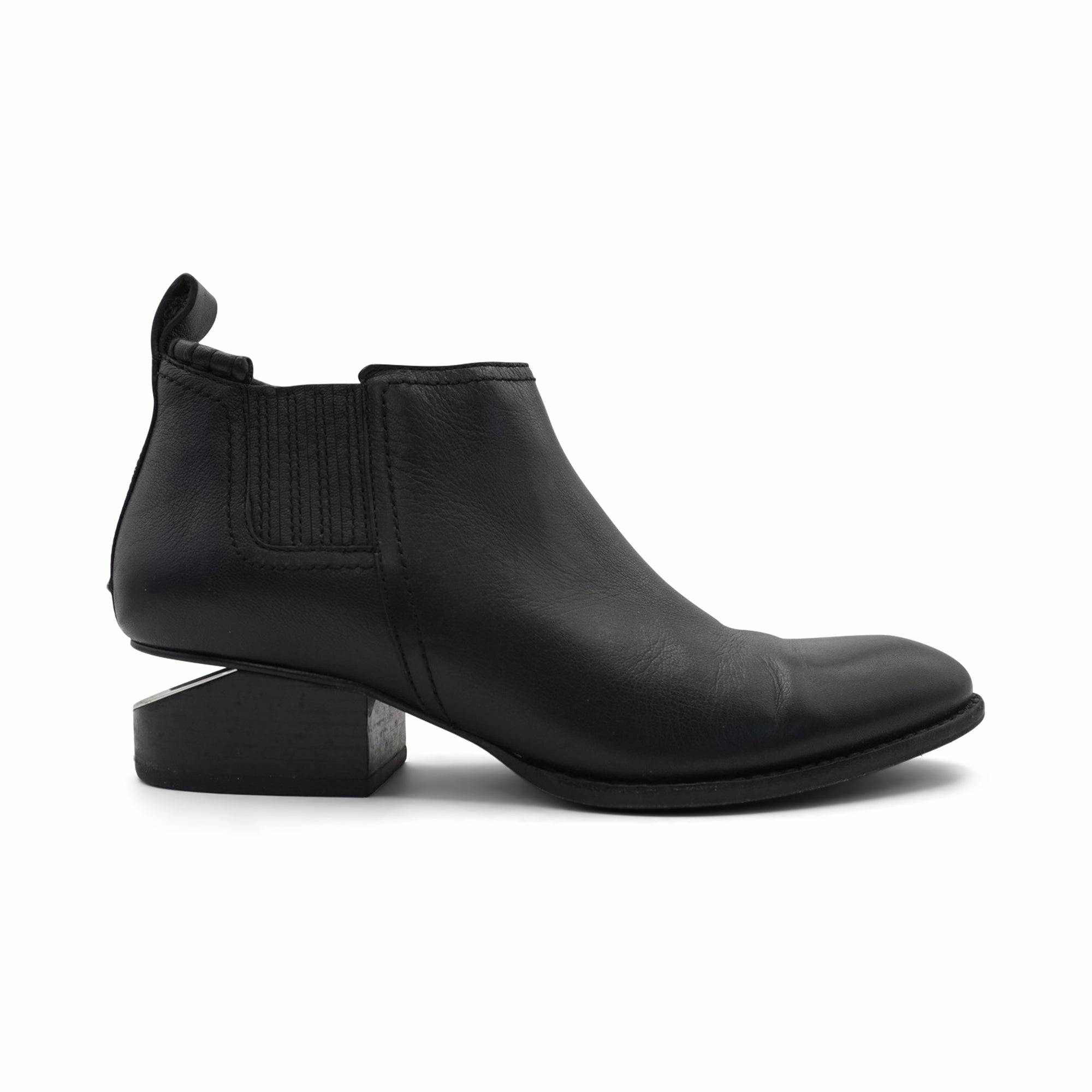 Daily Utility Rugged Look Alexander Wang 'Kori' Boots - Women's 37.5