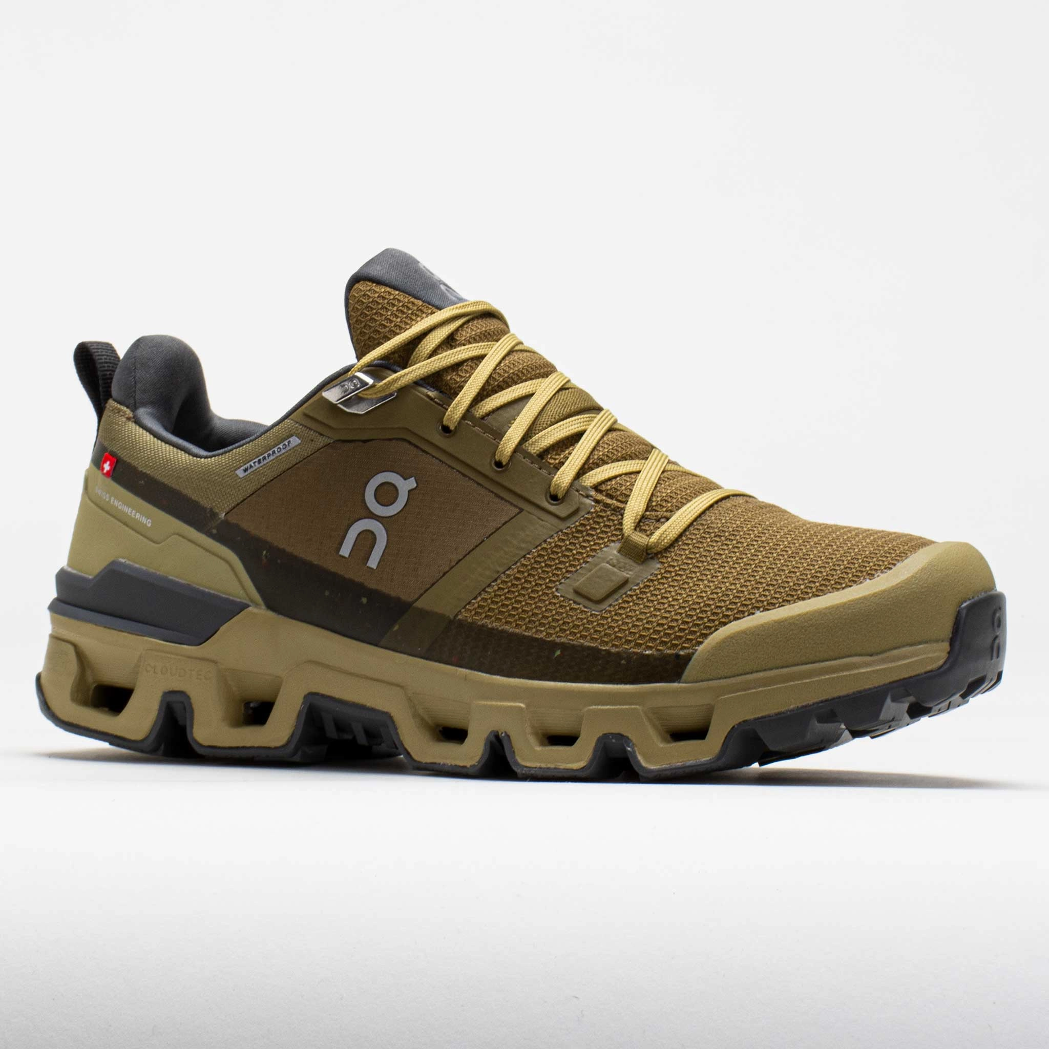 running in a chairlift area shoes On Cloudwander Waterproof Men's  Hunter/Safari