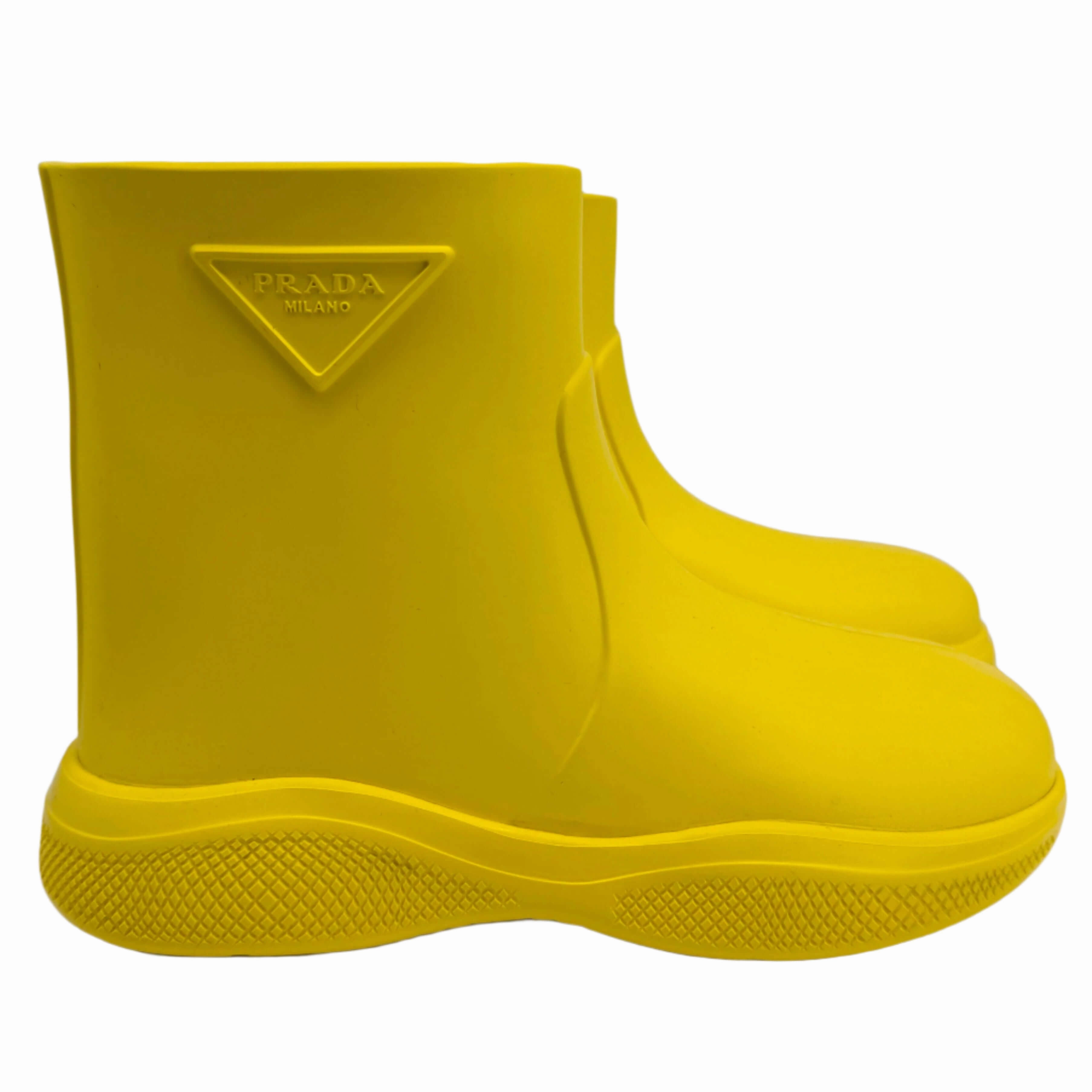 Compact Form Prada Yellow Rubber Rain Boots ?C Size 35 ?C  Pre-Owned
