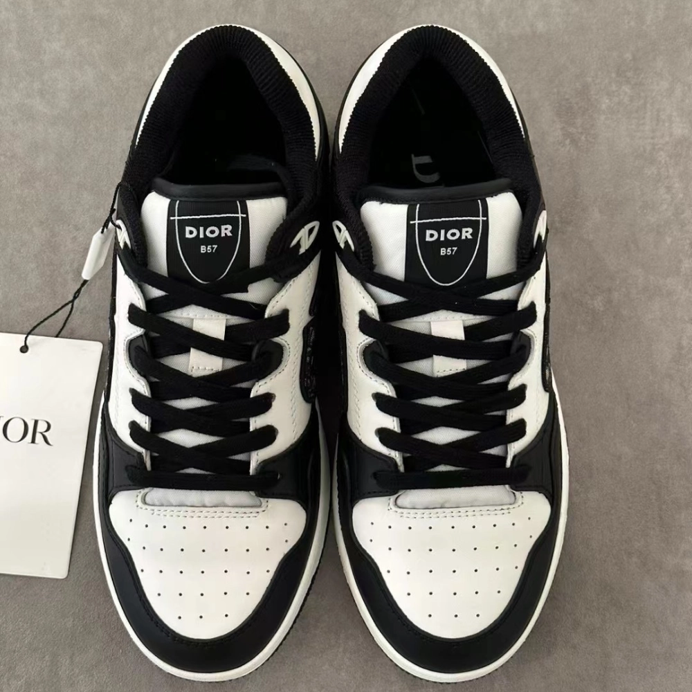 Comfortable Tongue Elite Athlete Black and White B57 Dribble Low-Top Sneaker Designer Sneakers for Men