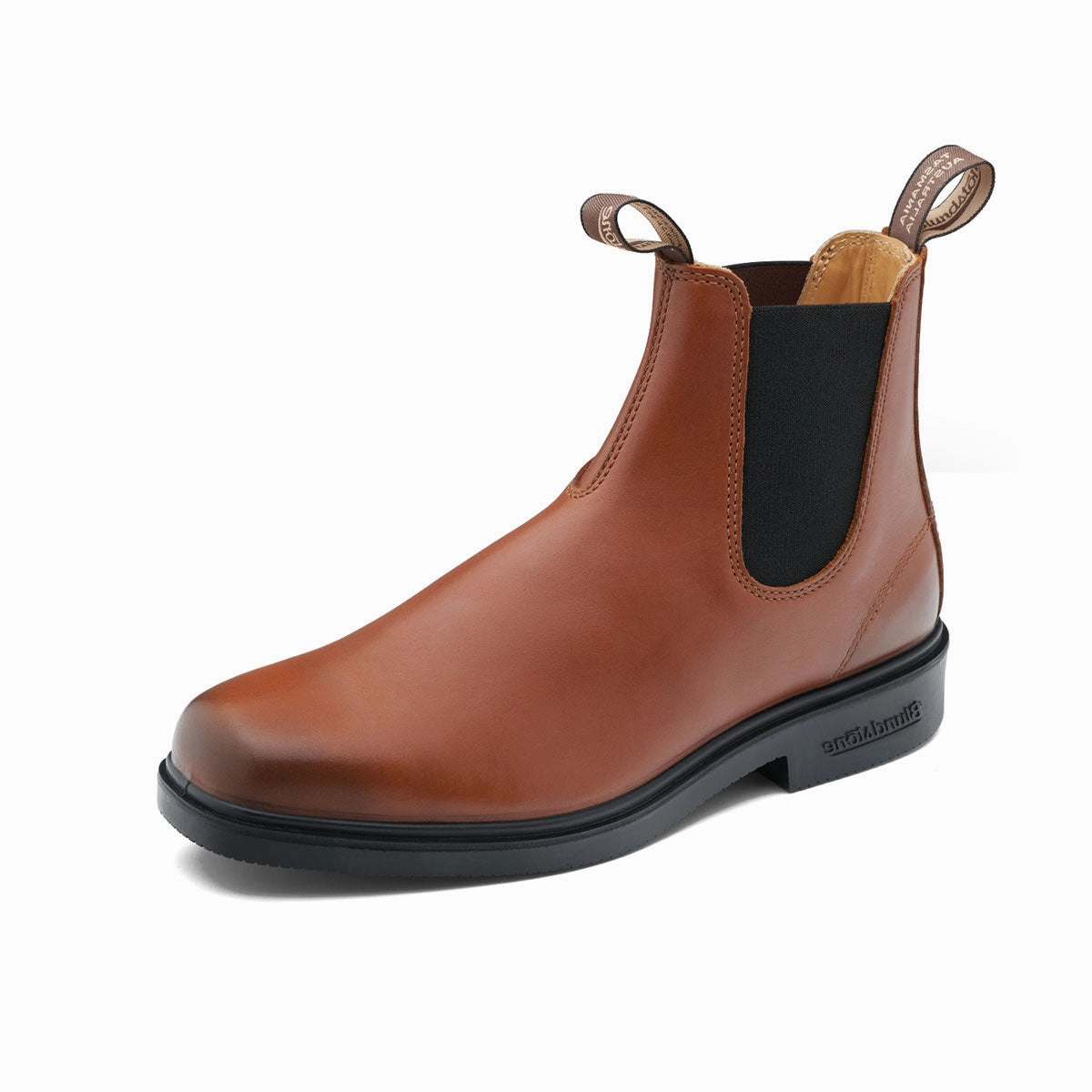 2244 Blundstone Dress Cognac Hiking Boots