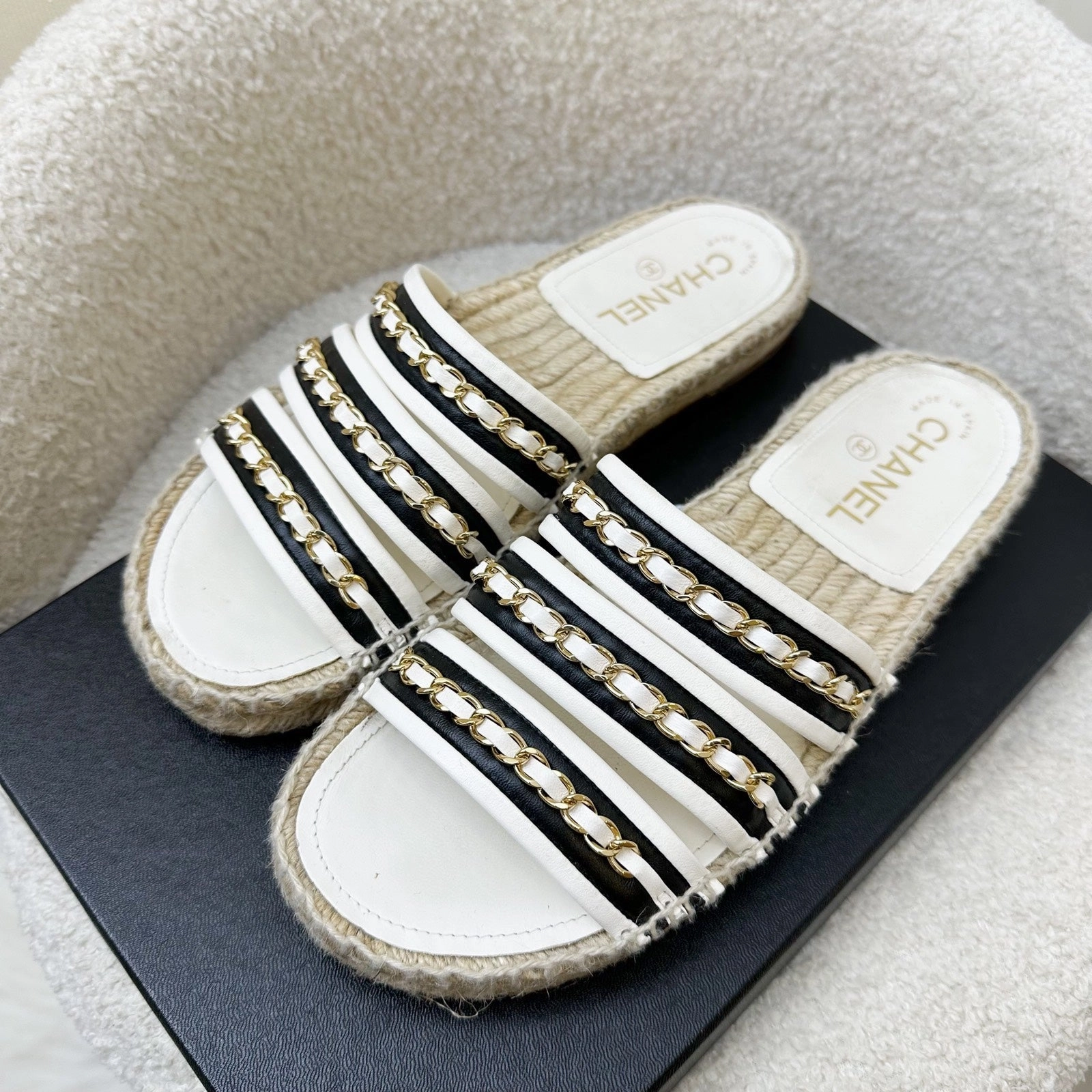 Compact Fit Chanel 20P Espadrille Slides / Sandals in Black and White Leather with GHW