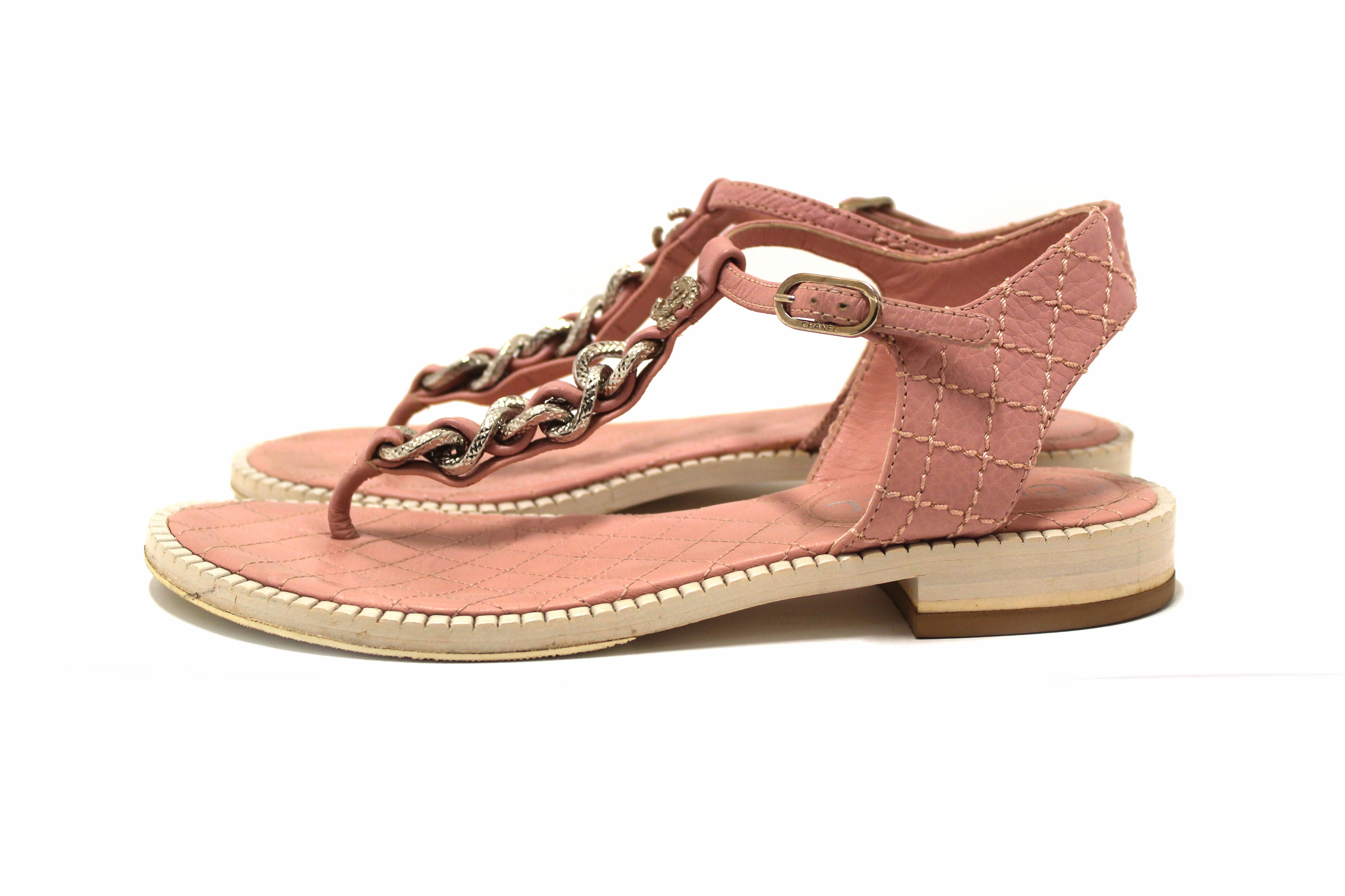 Sleek Vacation Sandals Chanel Pink Quilted Leather Chain Link Thong Flat Sandals Size 37