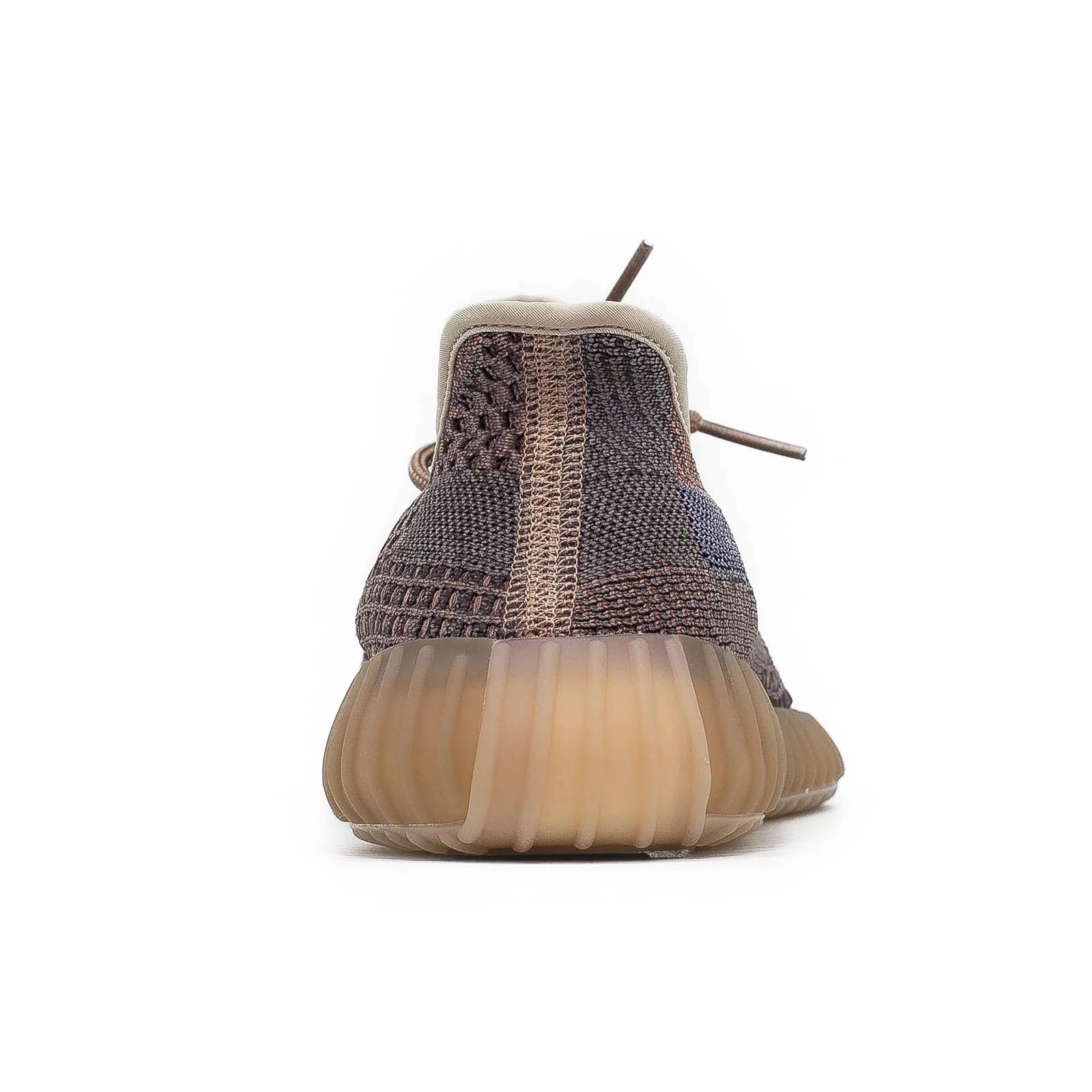 Round Toe Design Street Wear Yeezy Boost 350 V2, Fade