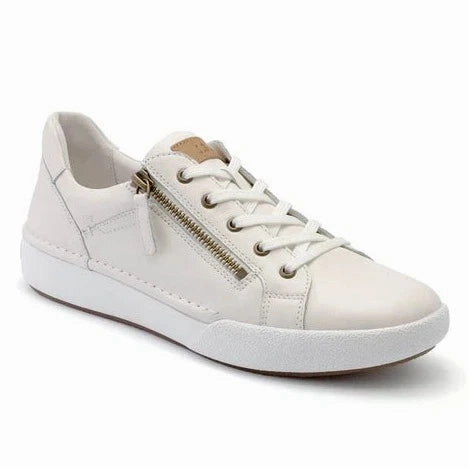 Claire 03 White Art Fair