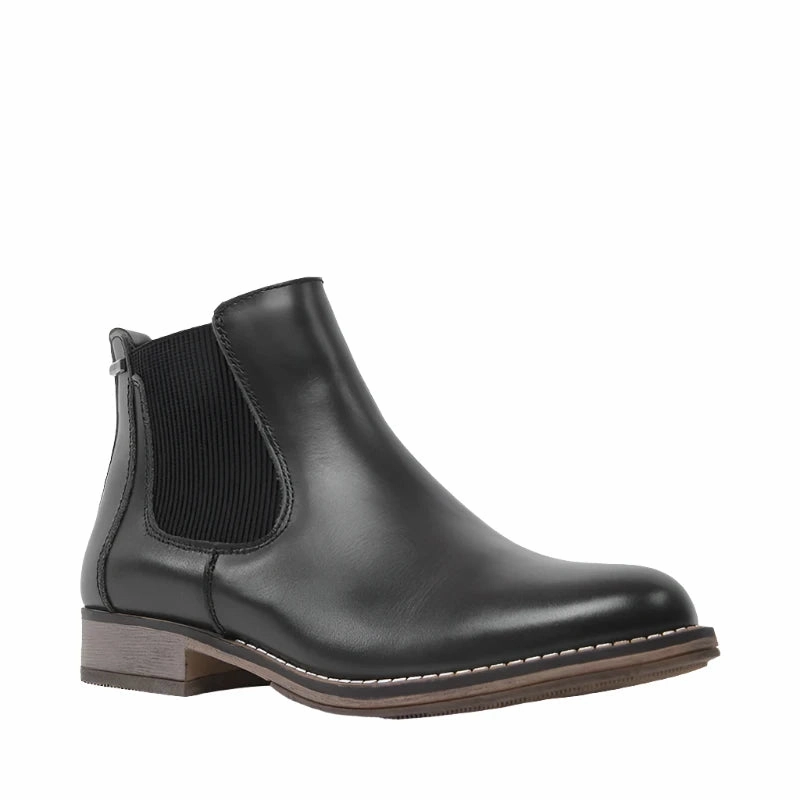 Berlina Black Construction Worker