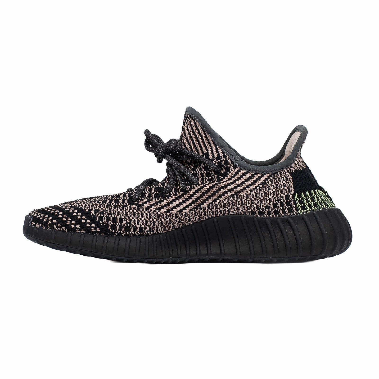 Yeezy Boost 350 V2, Yecheil (Reflective) Photo Day Wind Jog