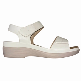 T Strap Step Fresh Catalina White