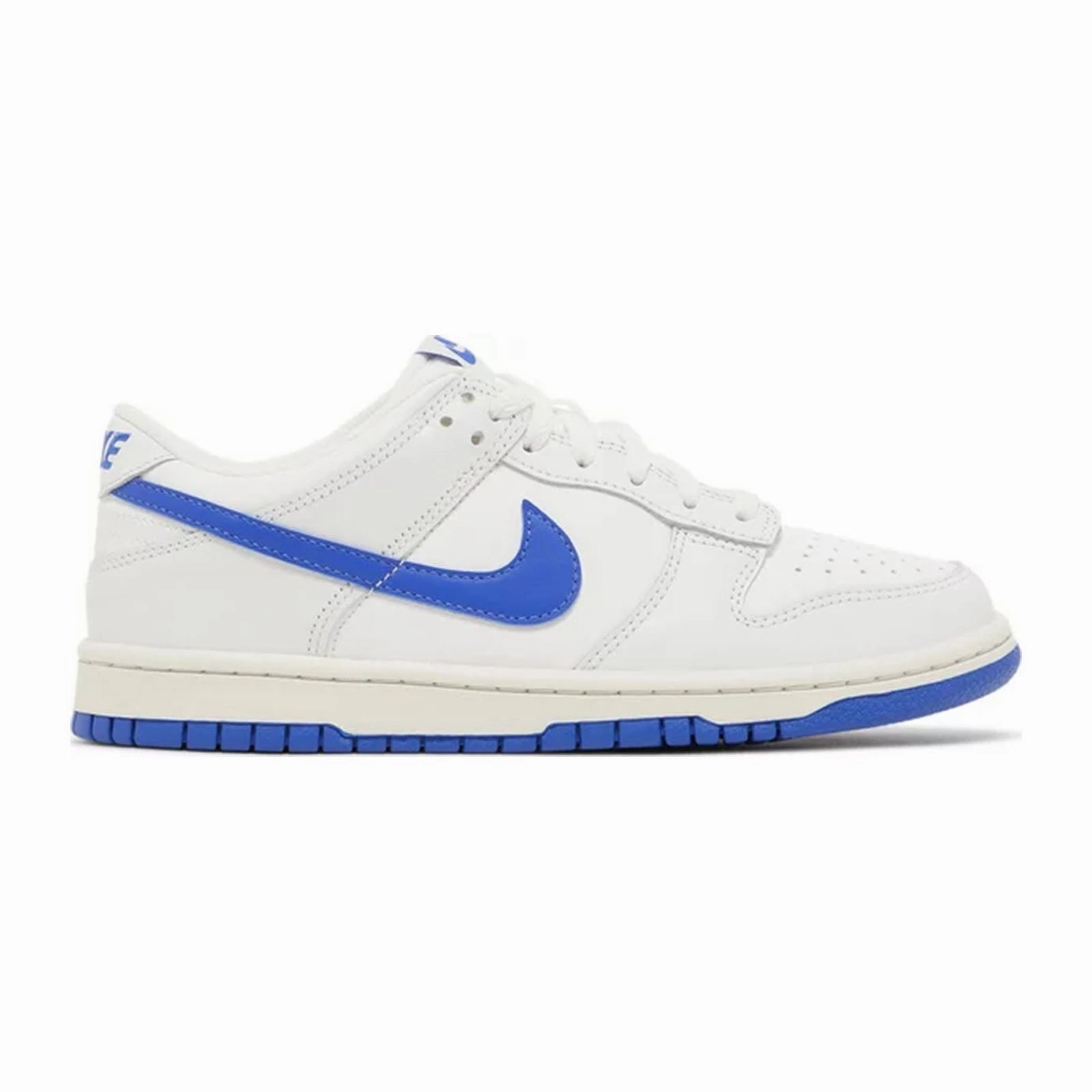 Nike Dunk Low (GS), Summit White Hyper Royal Neutral design Pressure Dispersion Sole