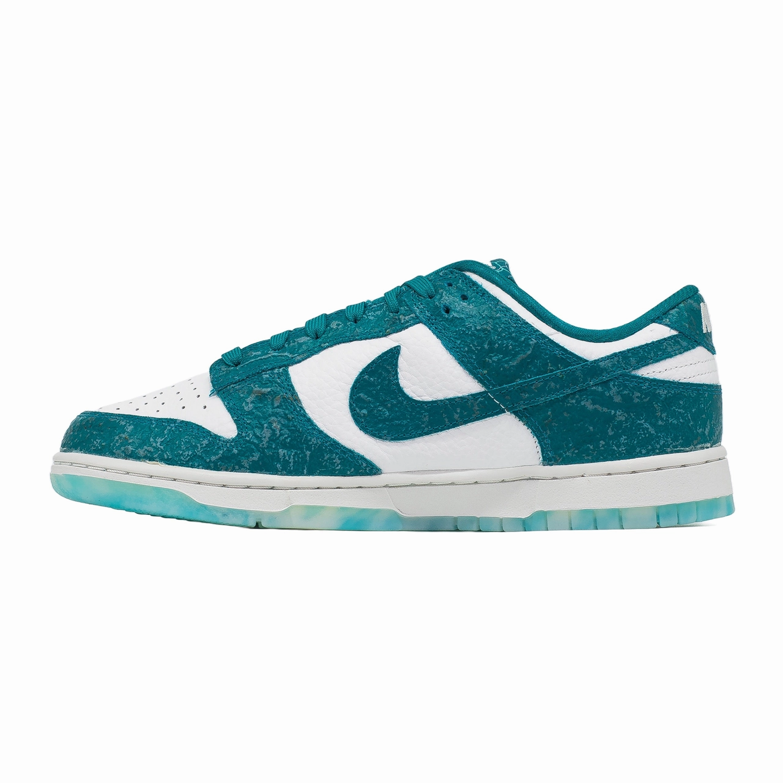Women's Nike Dunk Low, Ocean Comfort Motion
