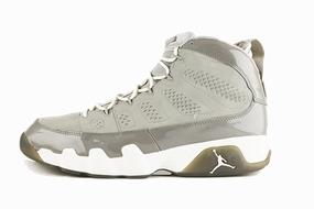 Air Jordan 9 "Cool Grey" (2002) sporty shoe appeal