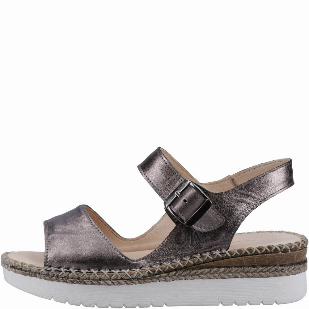 Hush Puppies Stacey Sandals Score Hike Airport Style