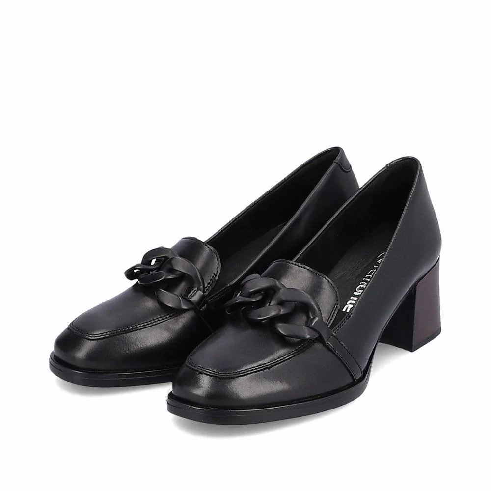 D0V00-01 Slip On Heel Black Relaxed Look Shoes Soft