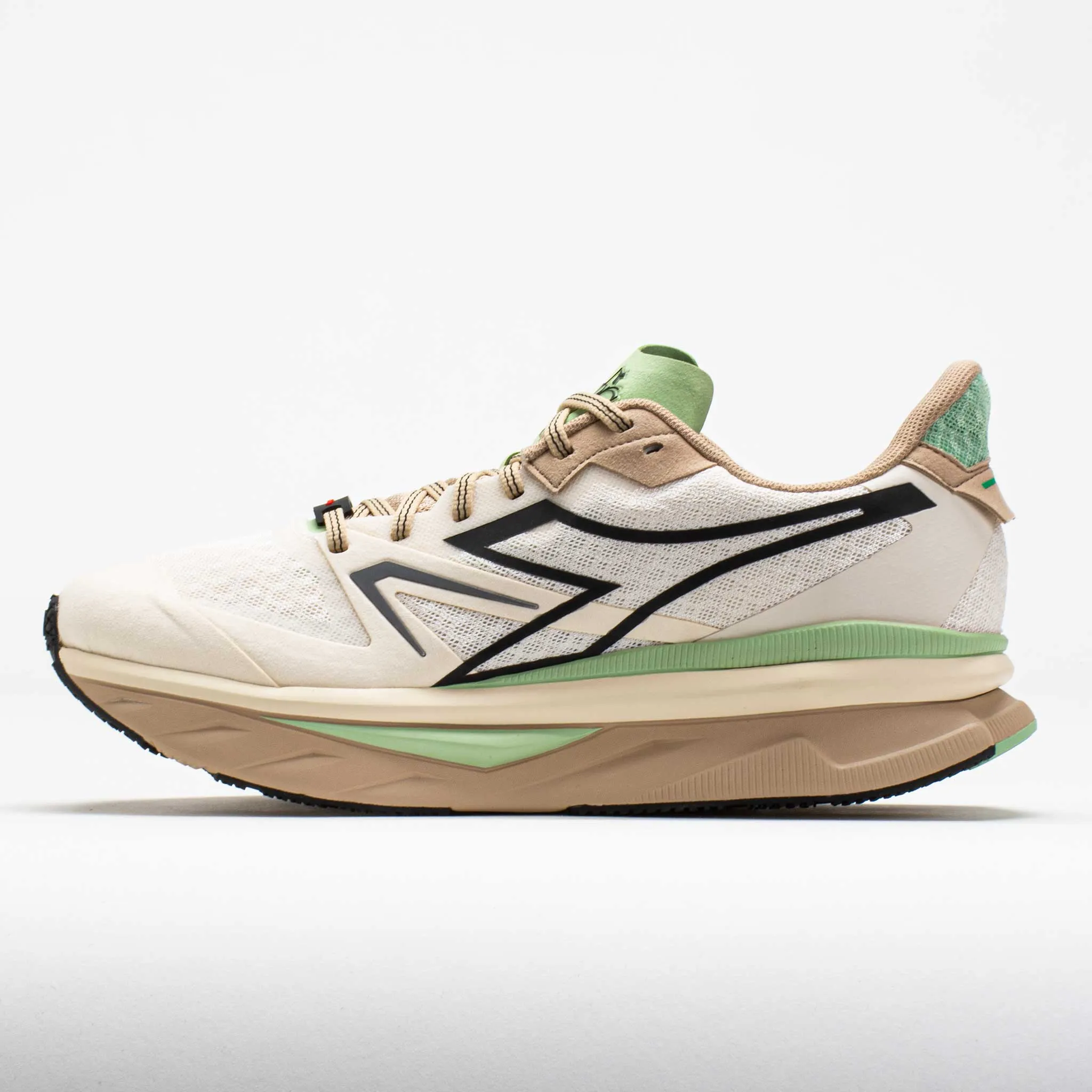 Diadora Atomo v7000-2 Unisex  Whisper White/Irish Cream fashion jogger