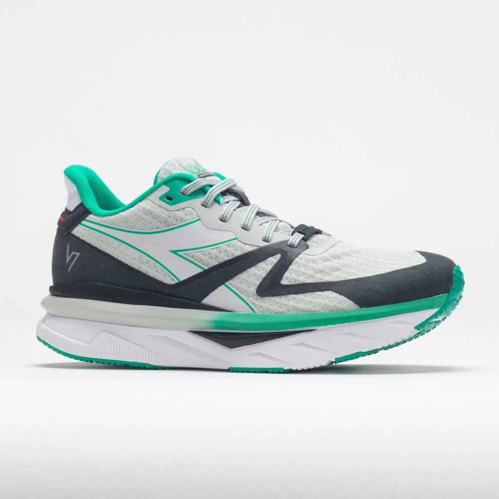color - coordinated shoes Diadora Atomo v7000 Men's  Titanium Gray/White/Black