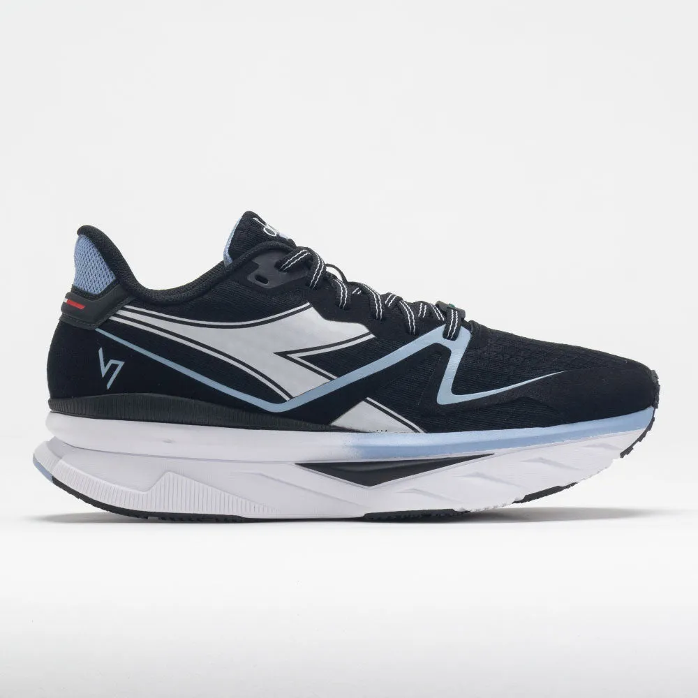 running - specific footwear traction - sole Diadora Atomo v7000 Women's  Black/White