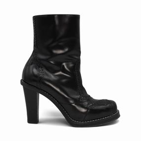 Casual Elegance Comfortable Arch Support Balenciaga 'Brogue' Ankle Boots - Women's 36