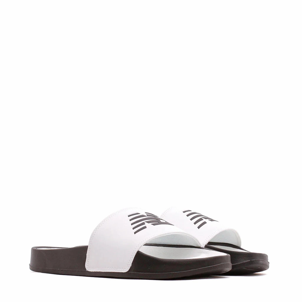 DynaSoft 200v2 White/Black Travel-ready Footwear Slip-On Comfort