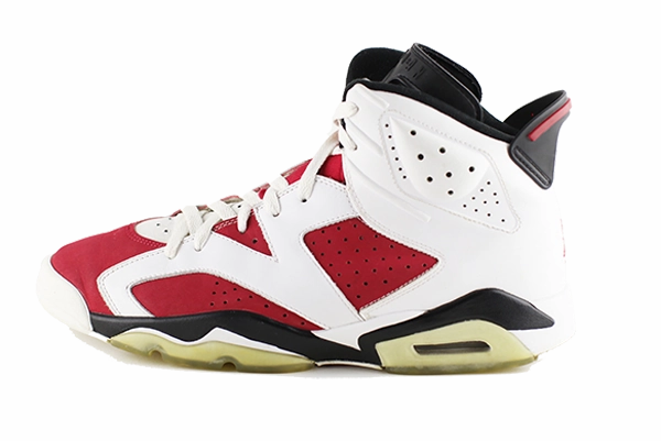 Air Jordan 6 (CDP) classic shoe aesthetic running on sand