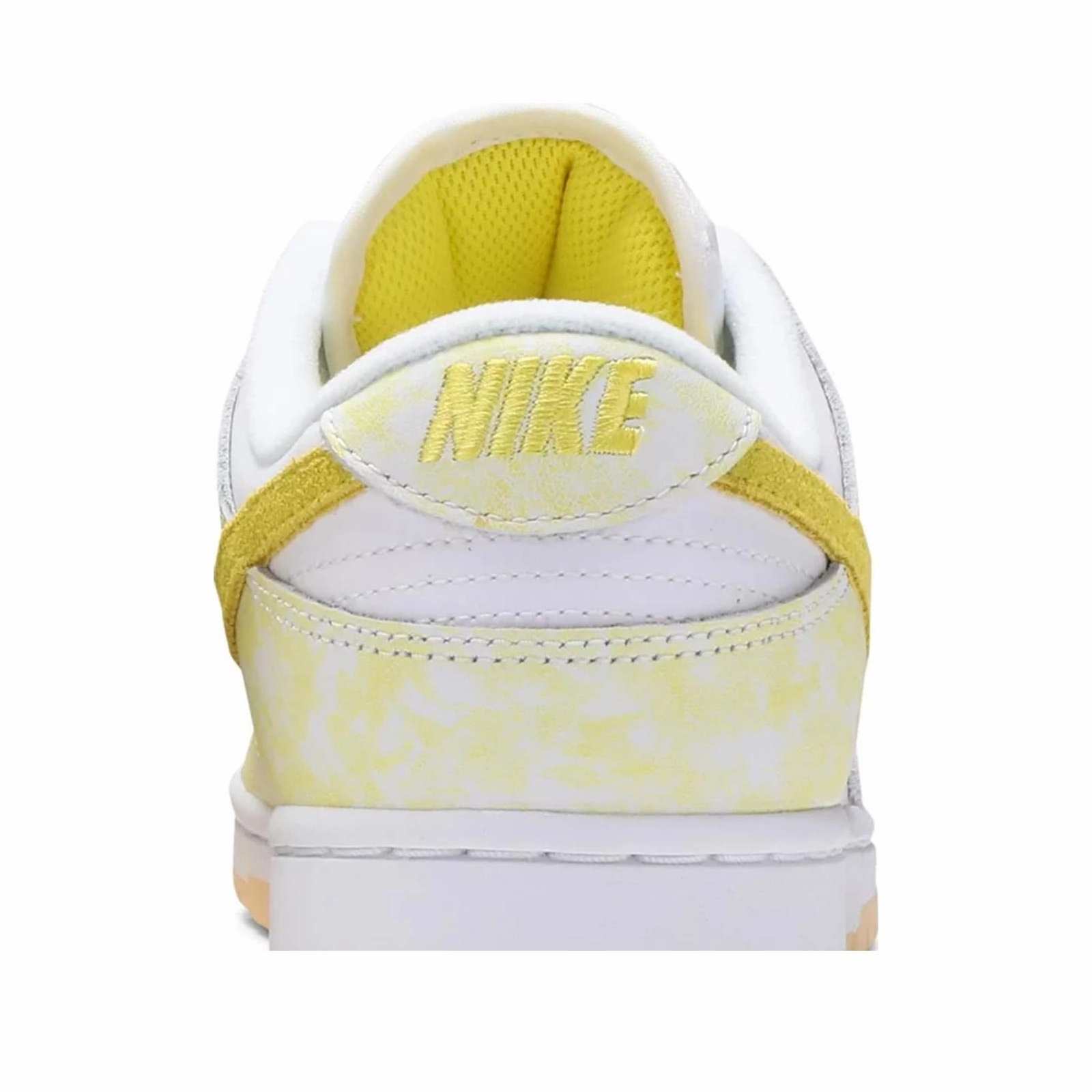 Unisex Fit Multi Directional Grip Women's Nike Dunk Low, OG Yellow Strike