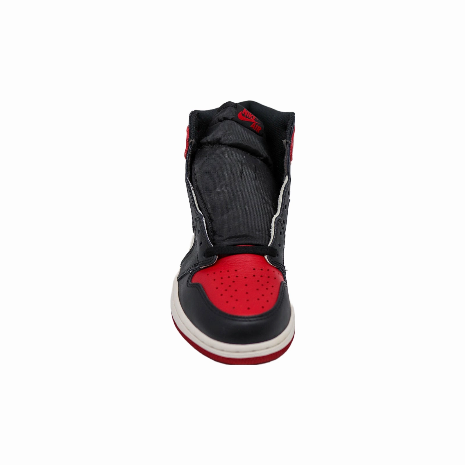 Air Jordan 1 High (GS), Bred Toe running in relay races shoes