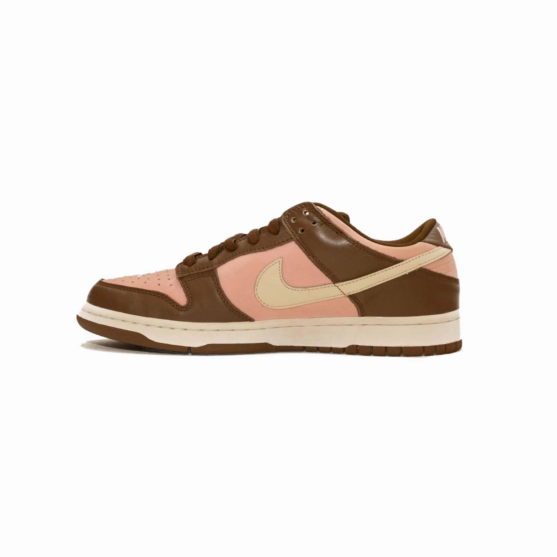 Sustainable Footwear Technology Nike SB Dunk Low, Stussy Cherry