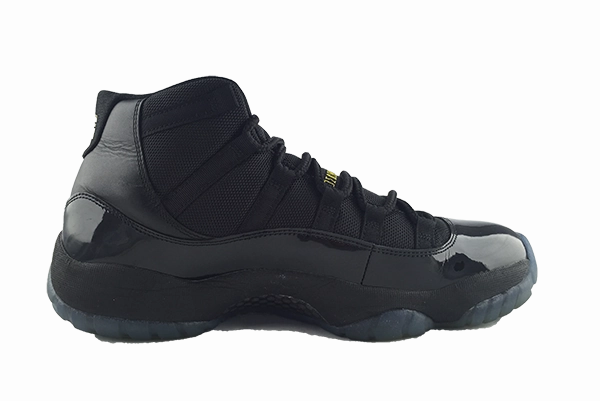 Air Jordan 11 "Gamma" sports shoes for running