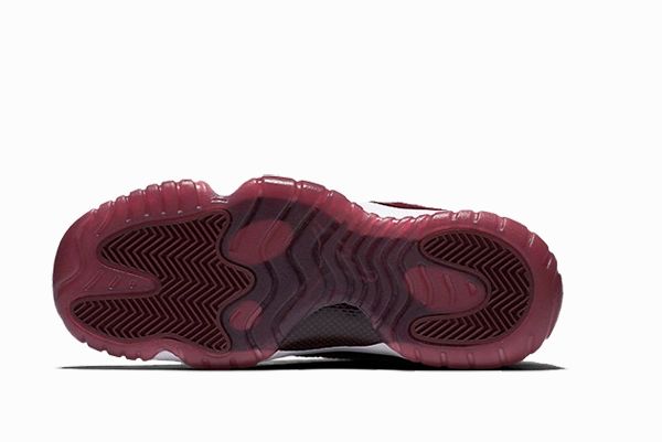 Event reinforced heel shoes Air Jordan 11 "Velvet"