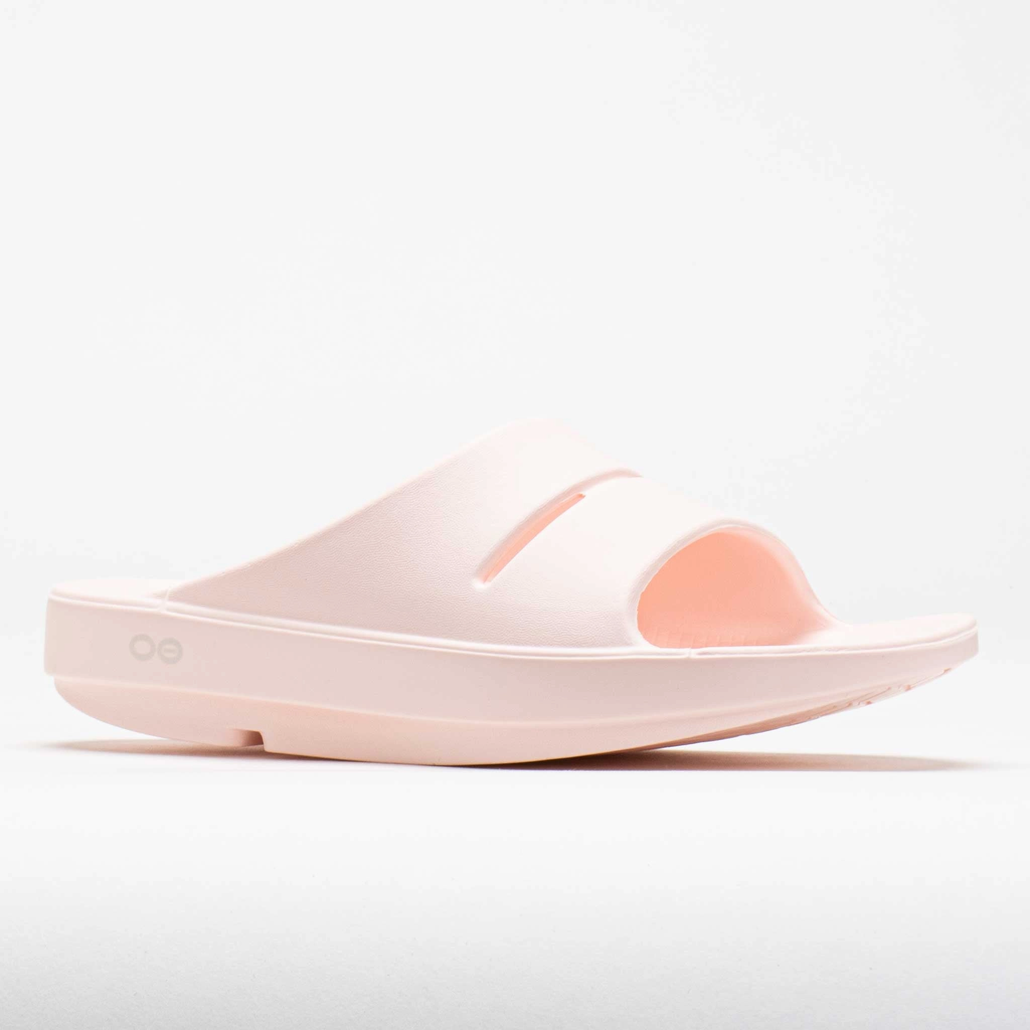 treadmill runner OOFOS OOahh Women's  Blush