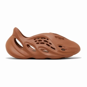 Timeless Use Yeezy Foam Runner, Clay Red