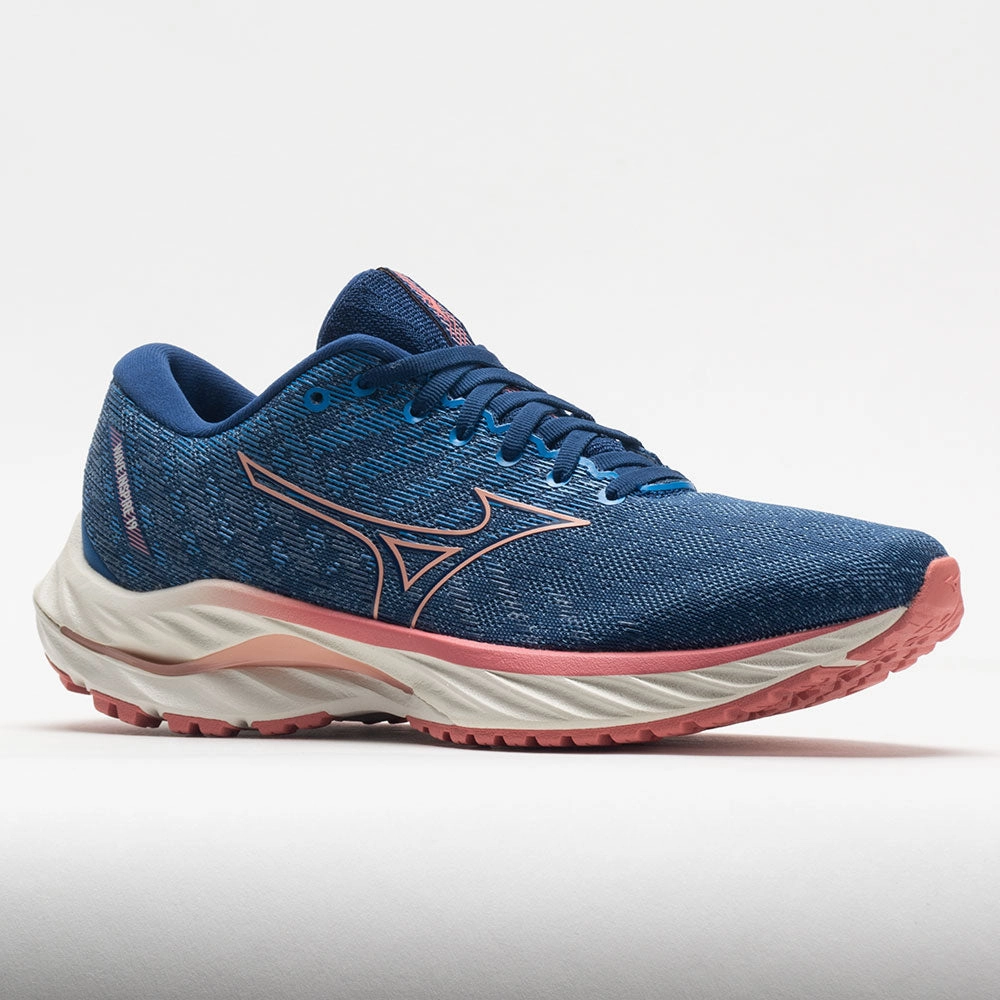 Mizuno Wave Inspire 19 Women's  Blue Quartz/Peach Bud running on mud shoes