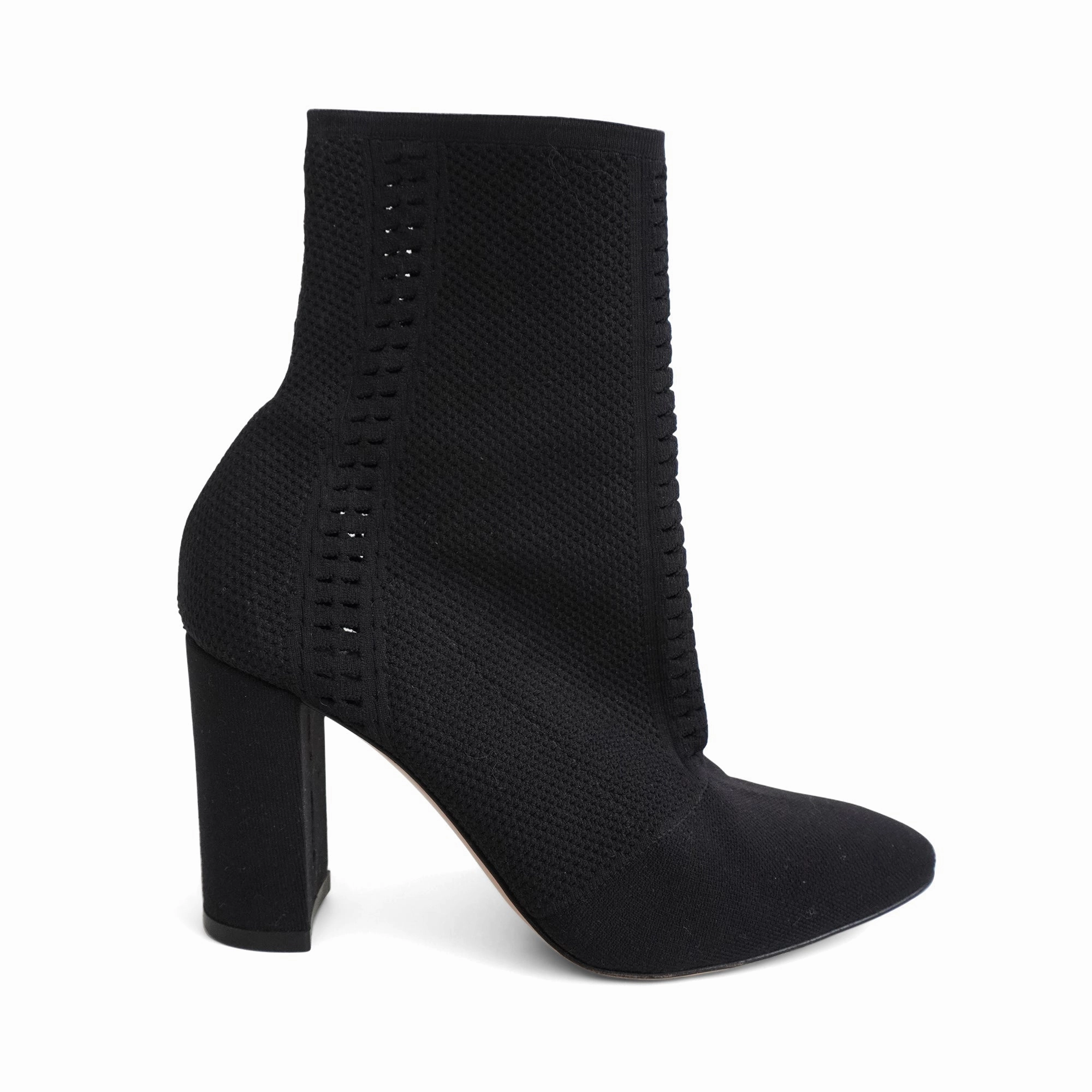 ReinforcedToe Reliable Fit Gianvito Rossi Ankle Boots - Women's 38