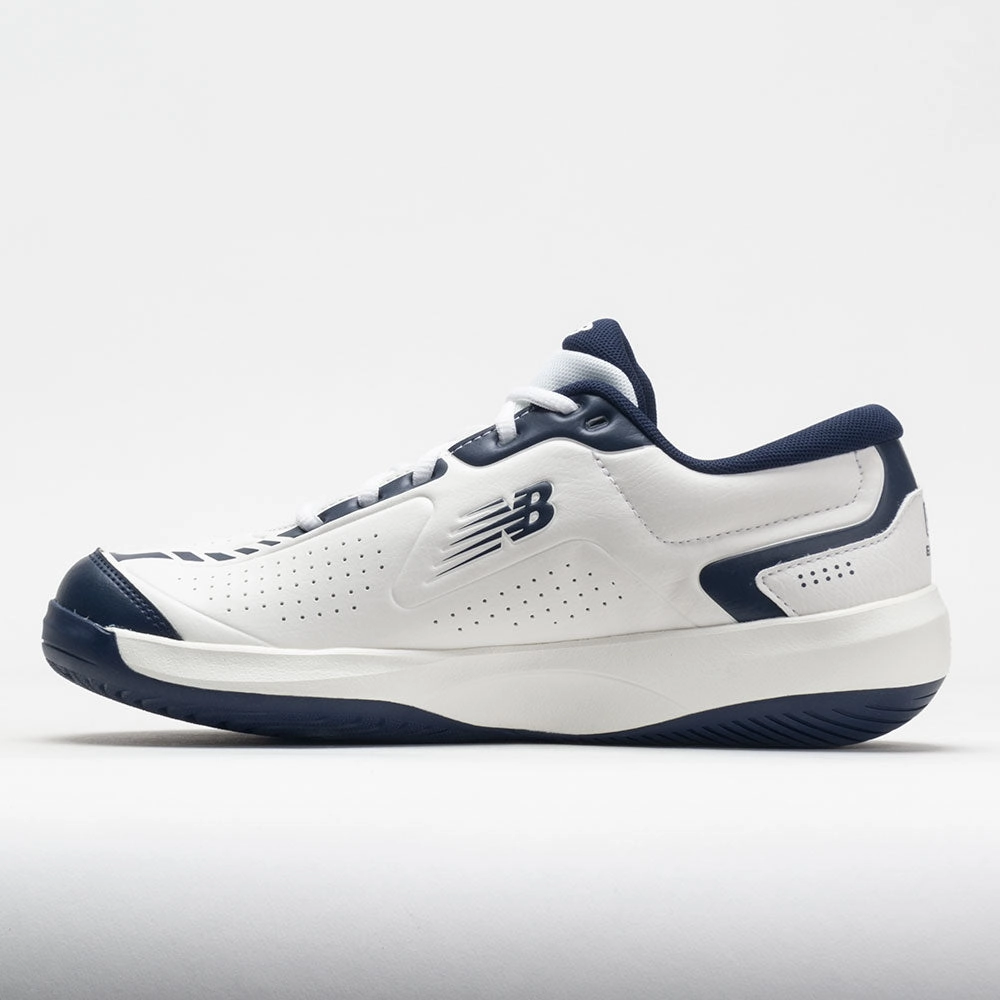 wide - fit spaciousness New Balance 696v5 Men's  White/Navy