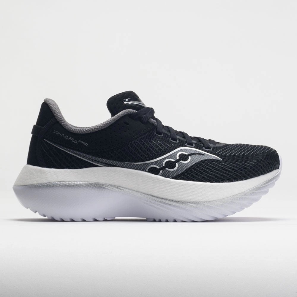 grooved - sole shoes Saucony Kinvara Pro Women's  Black/White