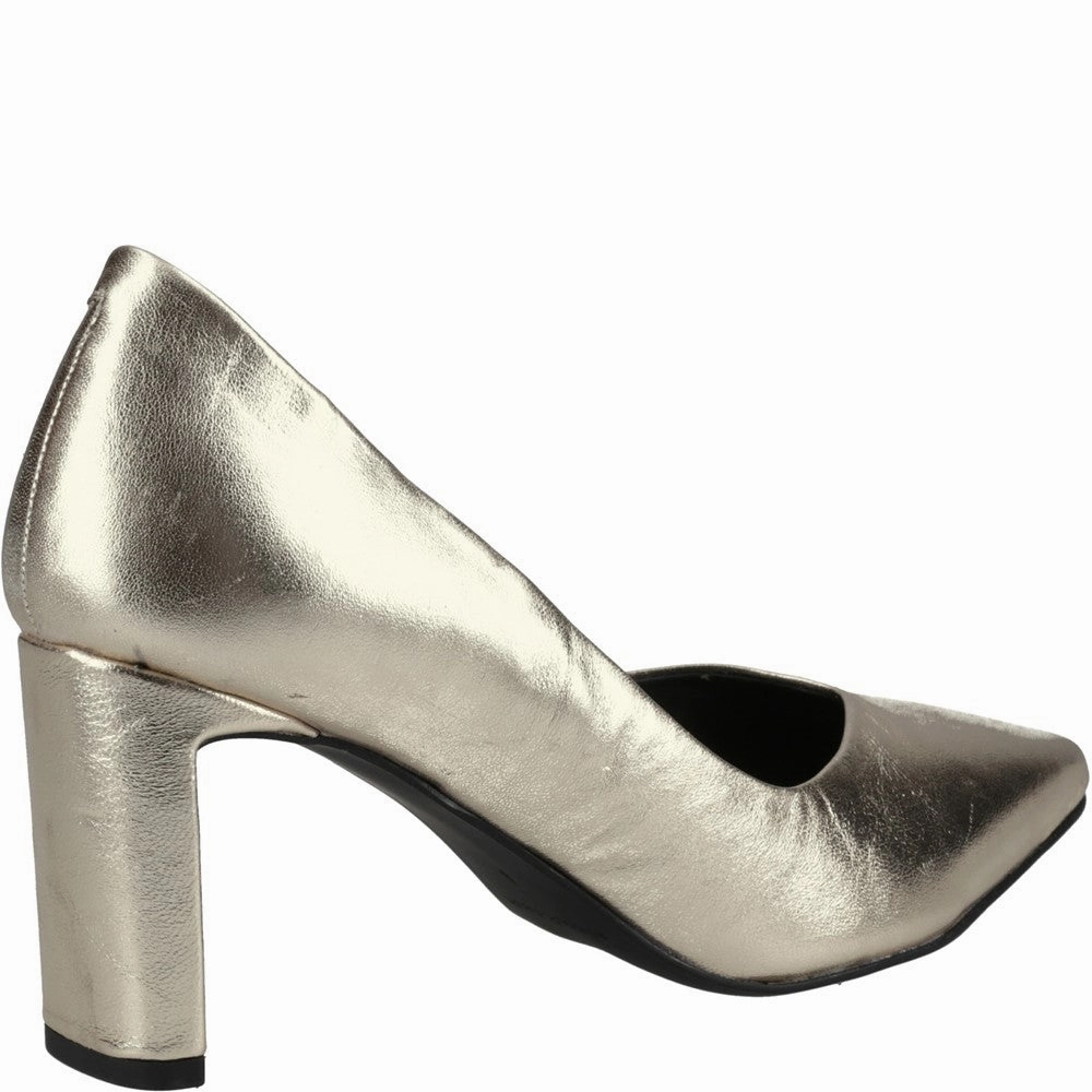 Mesh   lined Scenic Step Hush Puppies Olivia Court Shoes