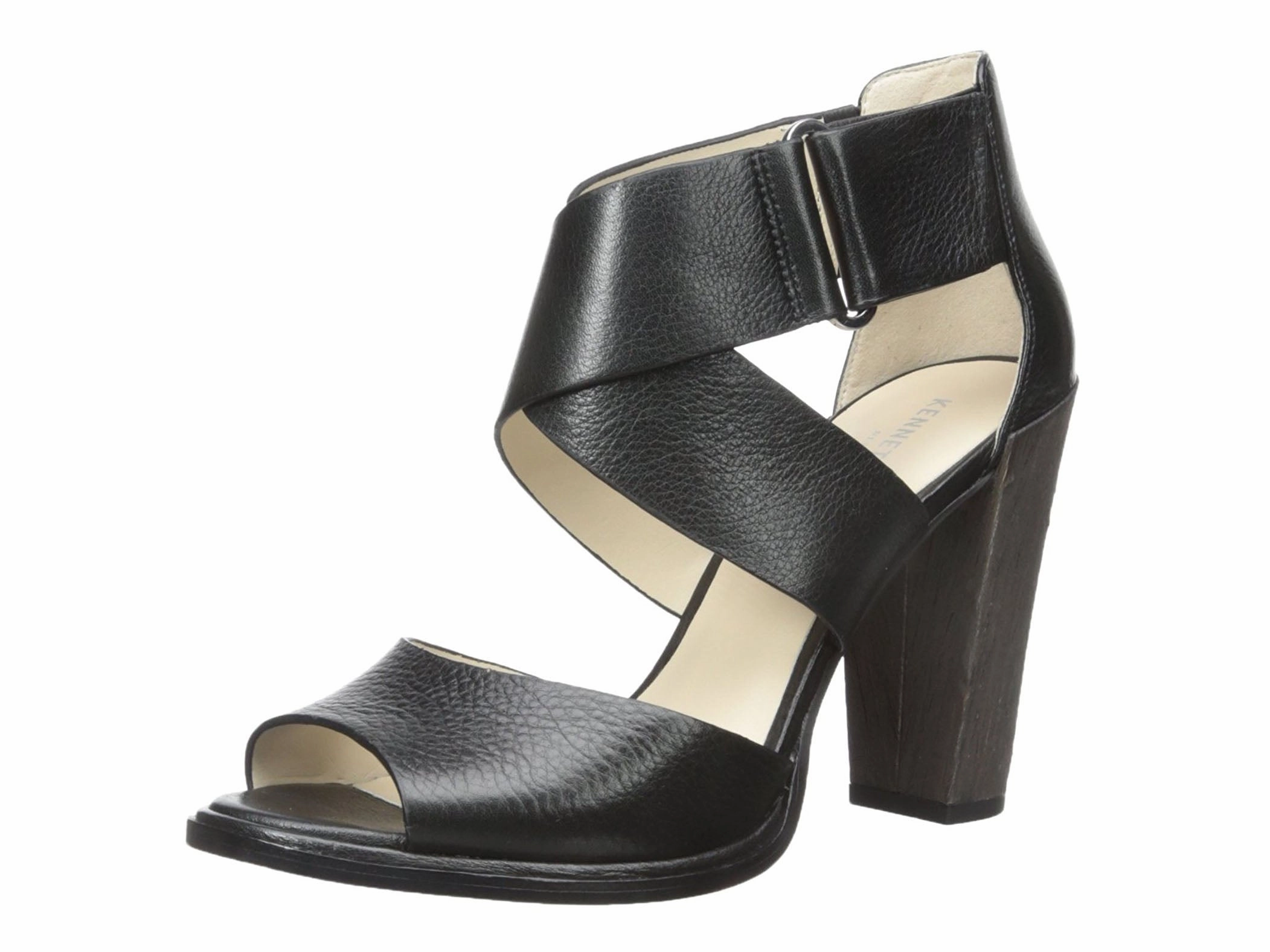 Comfortable Fashion Kenneth Cole Sora Dress Pump