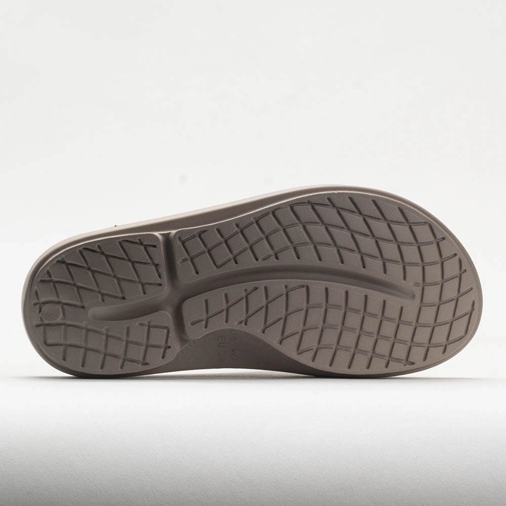 high - cut movie - themed running wear OOFOS OOahh Women's  Nomad