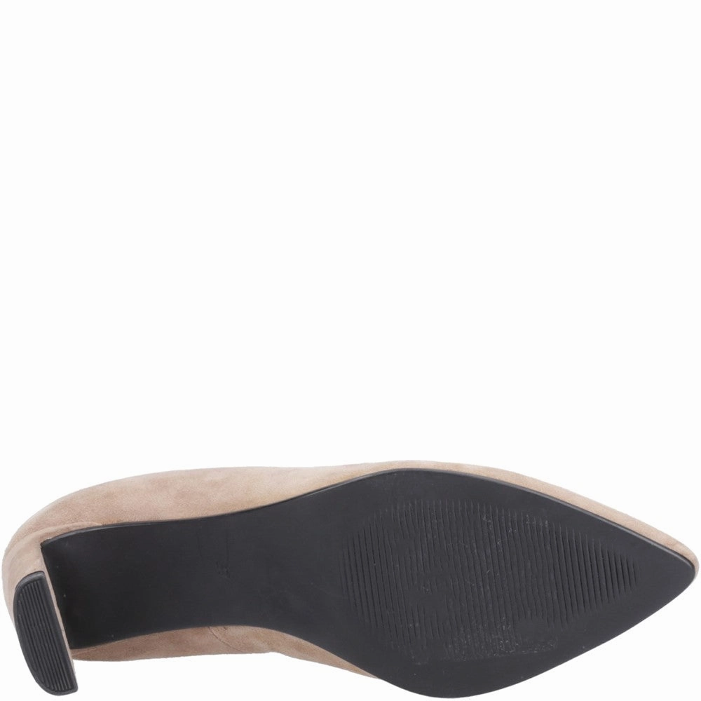 Runway Pop Breathable Sole Hush Puppies Olivia Court Shoes