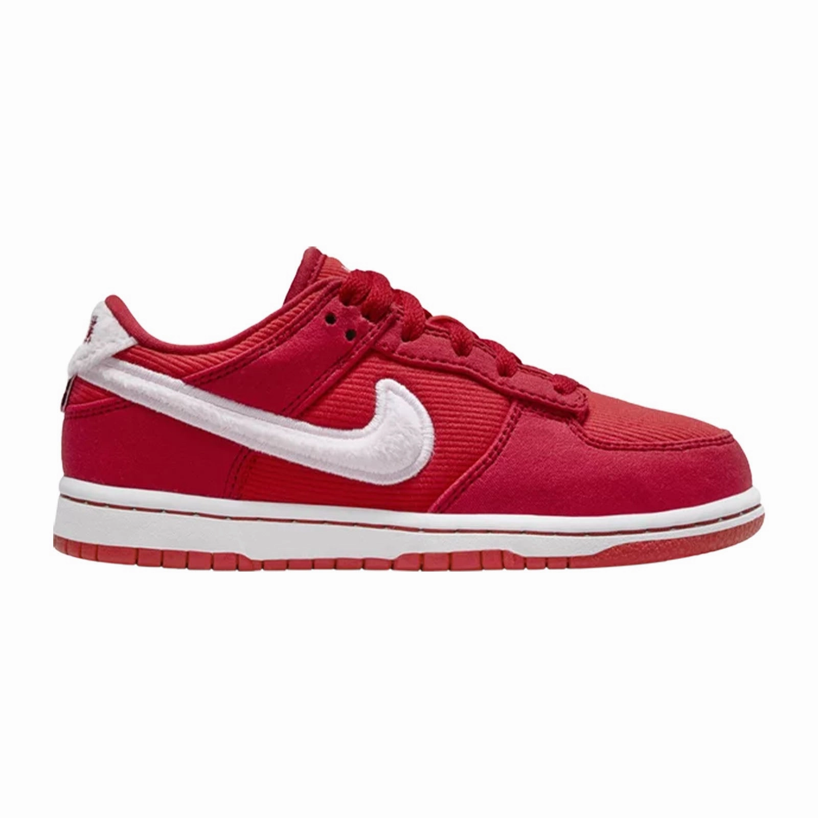 Sneaker Retailers Nike Dunk Low (PS), Valentine's Day (2024)