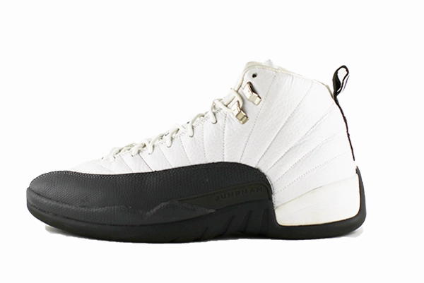 running shoes for sports enthusiasts Air Jordan 12 "Flint"