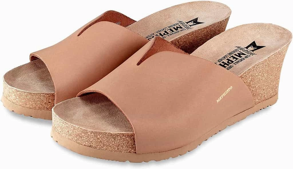 Resort Look Mephisto Women's Lisane Wedge Sandal